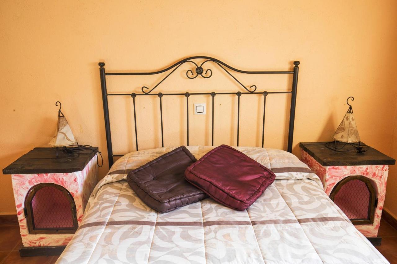 El Robledillo Villa Room photo